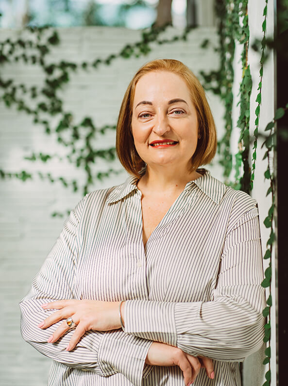 Mrs. Amelda Gouws Mrs. Amelda Gouws