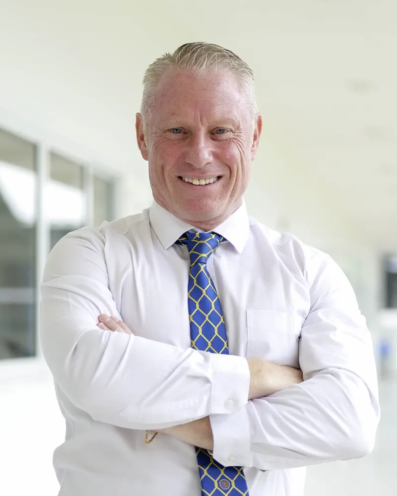 wis-leadership-darren-laycock wis-leadership-darren-laycock